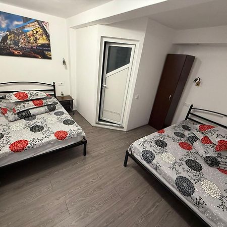 Aparthotel Casa Bucovineana Iasi Esterno foto