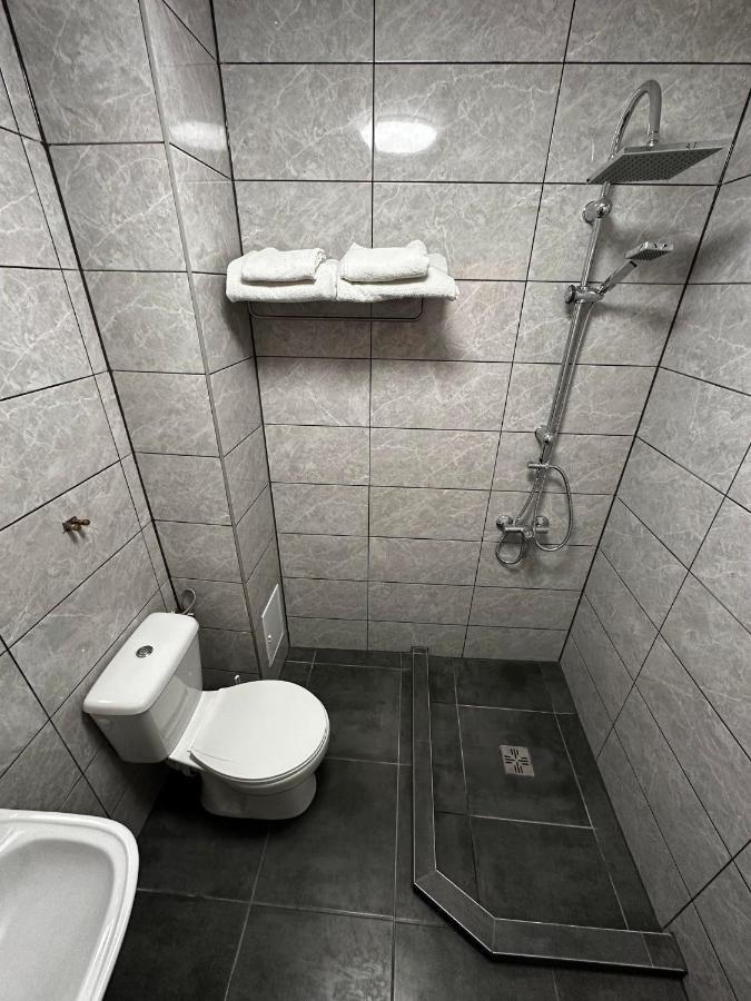 Aparthotel Casa Bucovineana Iasi Esterno foto