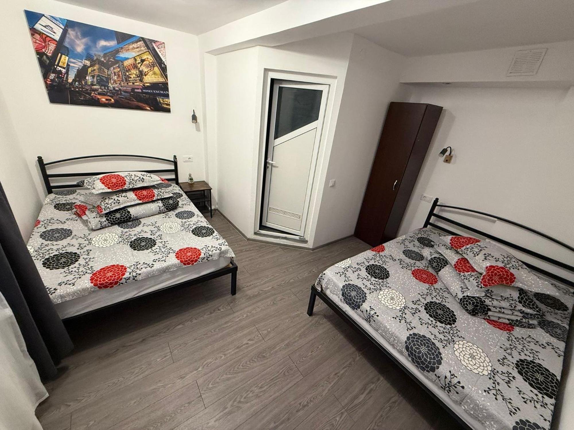 Aparthotel Casa Bucovineana Iasi Esterno foto