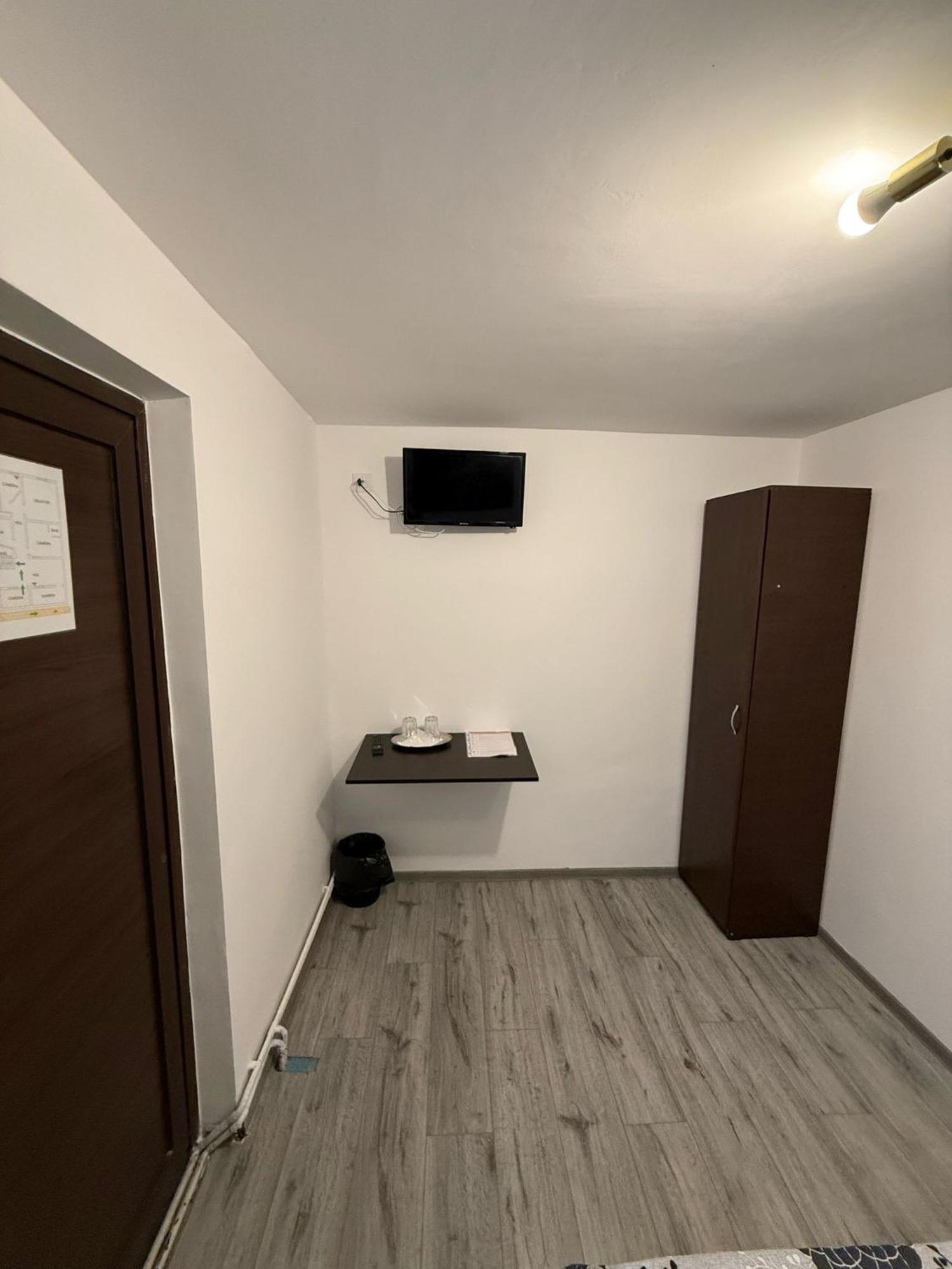 Aparthotel Casa Bucovineana Iasi Esterno foto